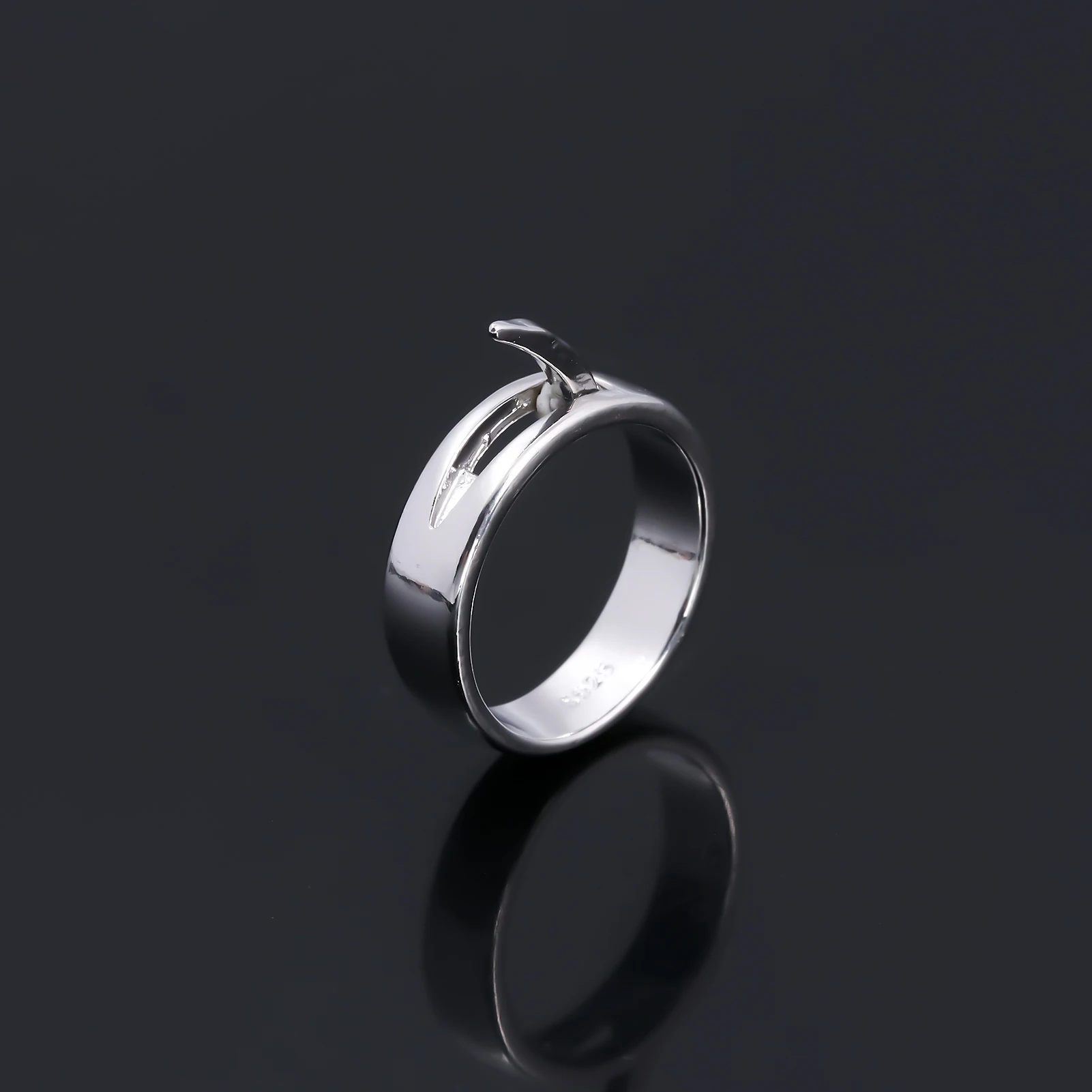 Anime Titan Ring Annie Leonhart Cosplay Rings Ani Reonhato Unisex Defense Spikes Rings Jewelry Fans Gifts