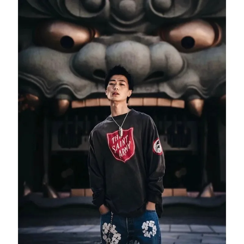 

New Fashion and Leisure Trend Saint Michael Red Road Sign Washed Old Long Sleeves Yu Wenle Same Style Sweater Long Sleeves