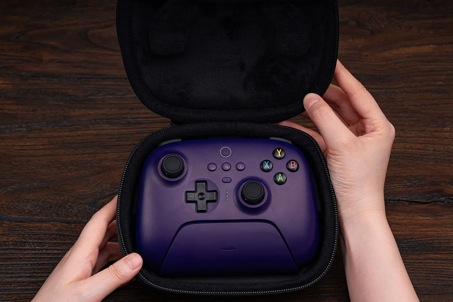 8BitDo Classic Controller Protective Travel Case - Hard Shell Bag for Ultimate Bluetooth Controllers