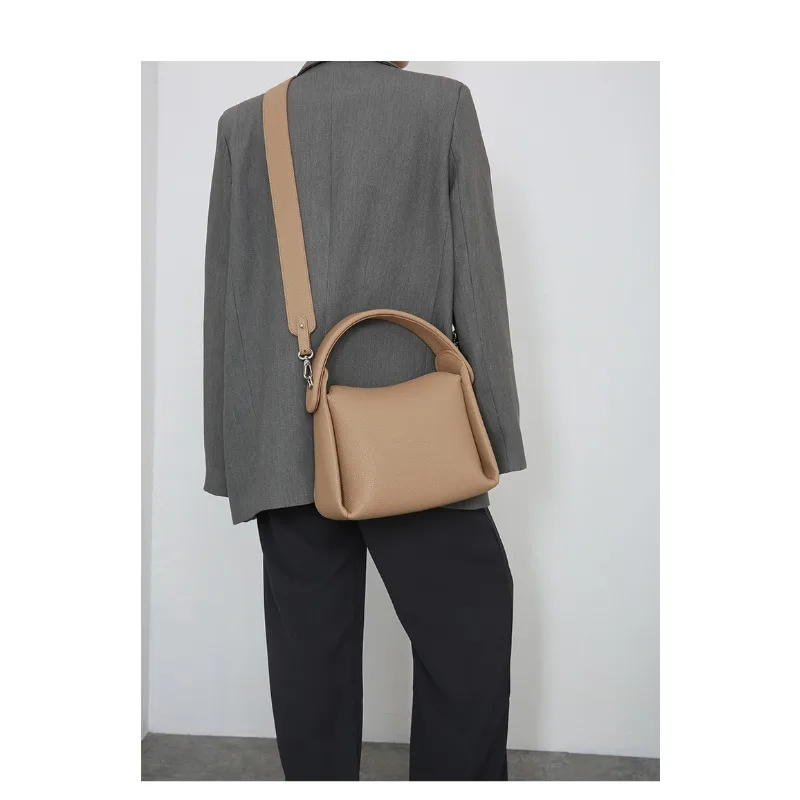 Women's Bag Casual French New Simple Versatile Classic Retro Shoulder Slung Handbag сумка женская bolsas para mujeres bolso