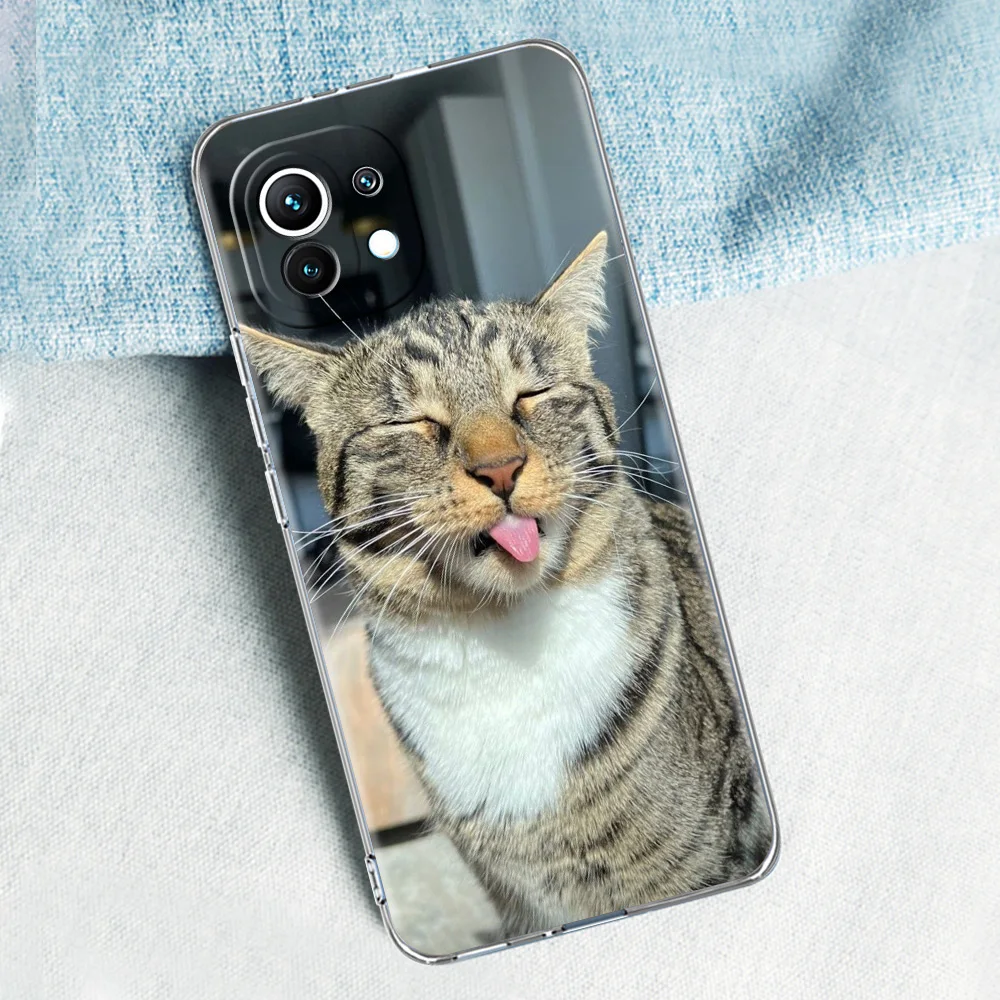 Cartoon Cat-Themed Phone Case with Korean Design - Cute and Fun Protective Cover