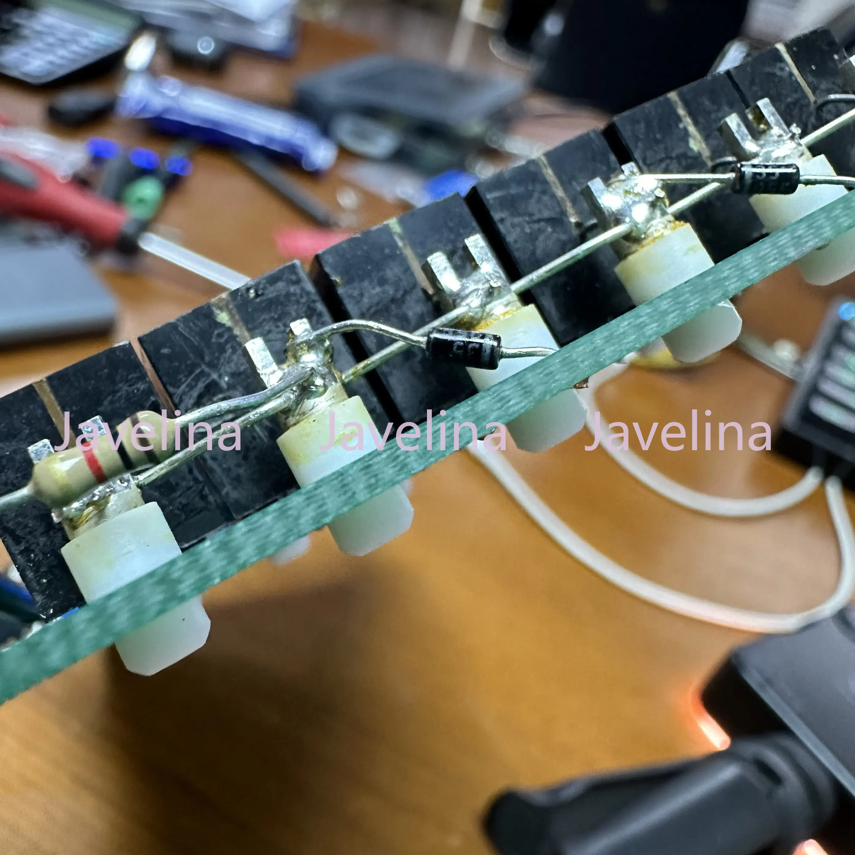 PIN100F 금도금 테플론 포크형 절연 단자 PTFE 단자 고저항 테플론 내장 단자