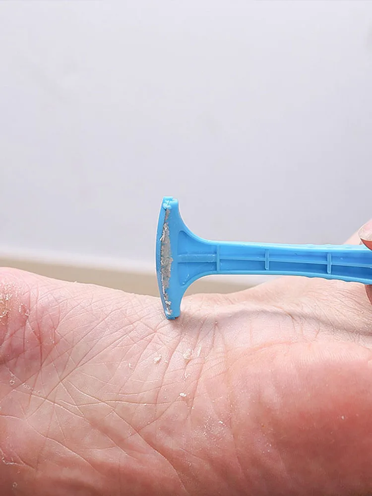 Foot Care Tool for Removing Dry Skin and Calluses on Feet