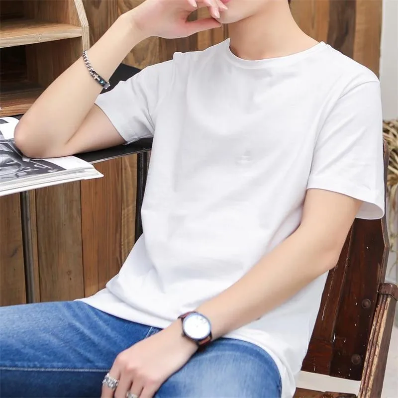 Pure white short sleeves