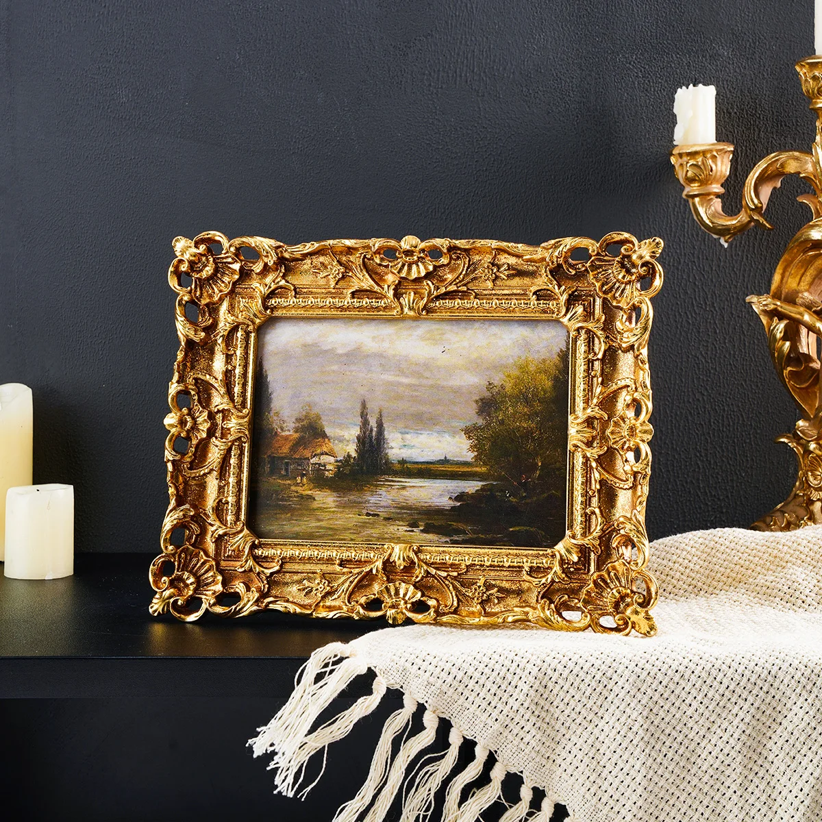 1/3PCS, European gold three-dimensional pattern photo frame set with pearl chain and golden flying swallow shape decoration