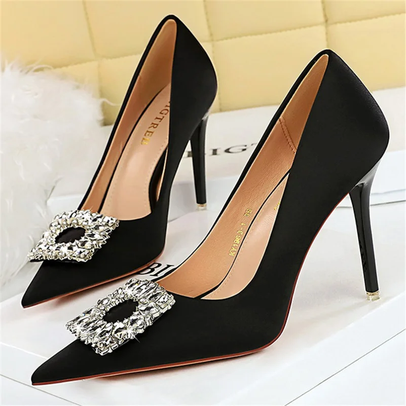 

New Women 10.5cm High Heels Scarpins Silk Satin Crystal Buckle Pumps Lady Green Fetish Wedding Bridal Prom Shoes Plus Size 34-43