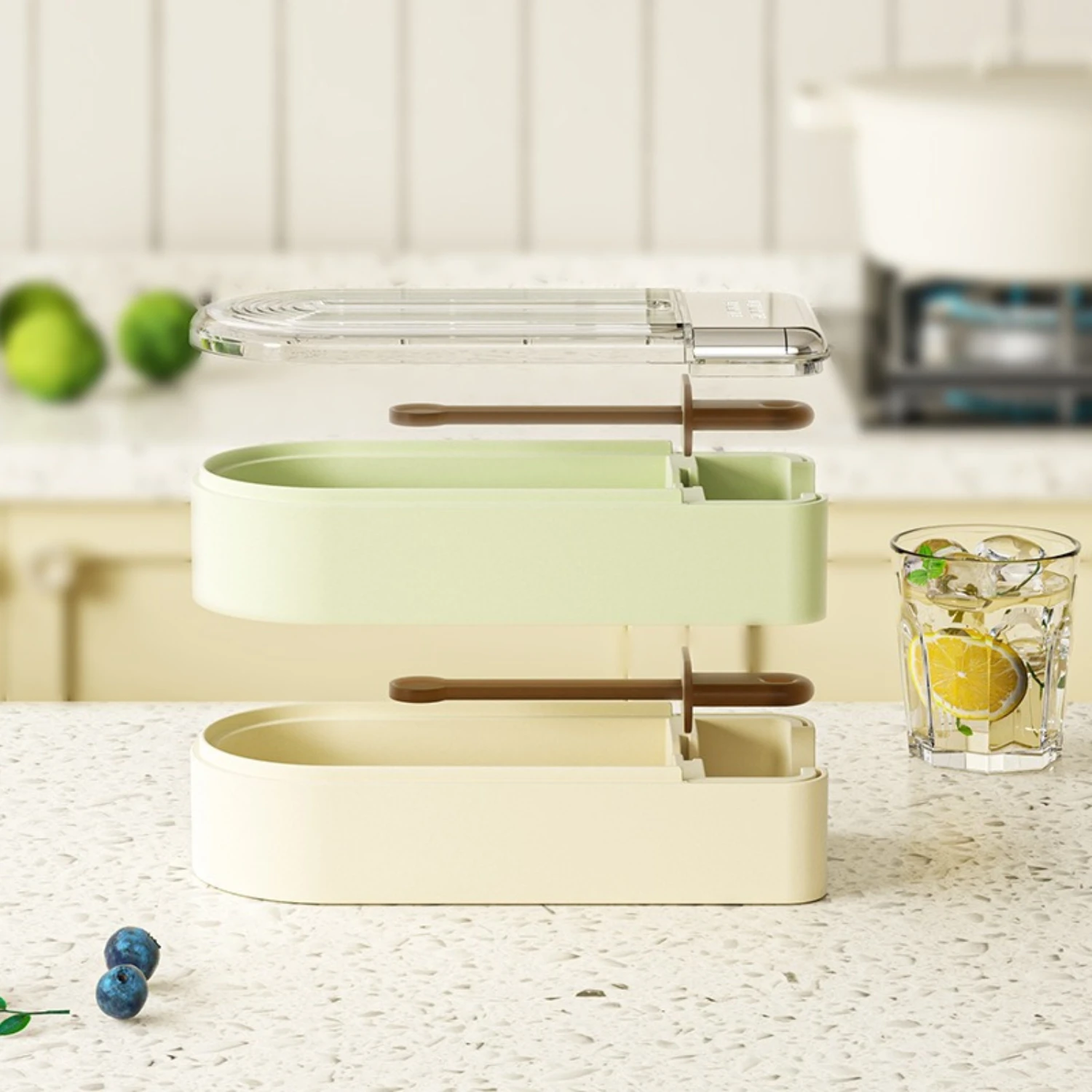 Large Capacity Homemade Ice Cream Mold Easy Release Popsicle Treat Maker Durable Plastic 1Pc Kid-Friendly