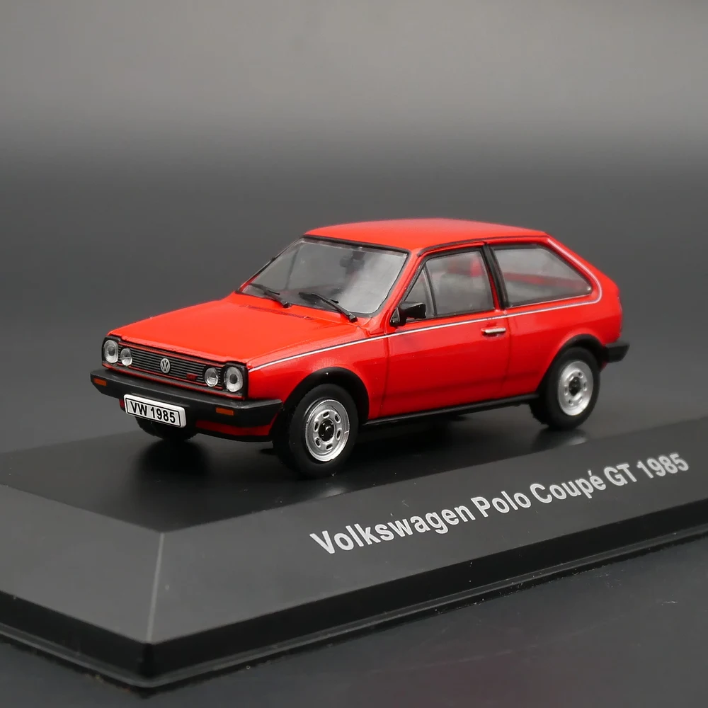 激レア VW POLO フォルクスワーゲン ポロ セダン 1/18 絶版ミニカー 激レア VW POLO フォルクスワーゲン ポロ セダン 1/18 絶版ミニカー