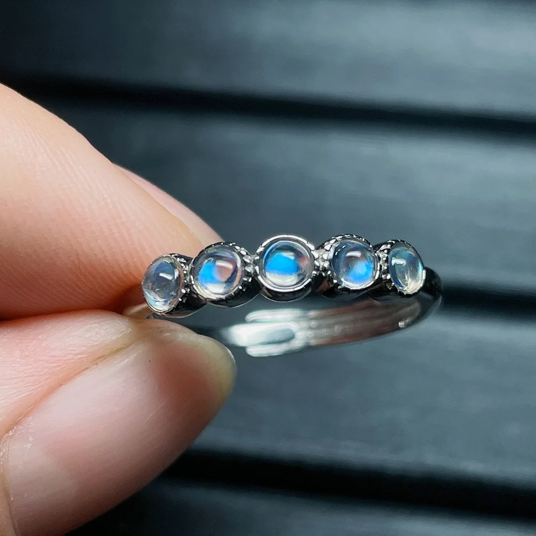 

2023 New S925 Sterling Silver Pure Natural Indian Moonlight Stone Geometric Opening Design Ring Without Optimized Main Stone