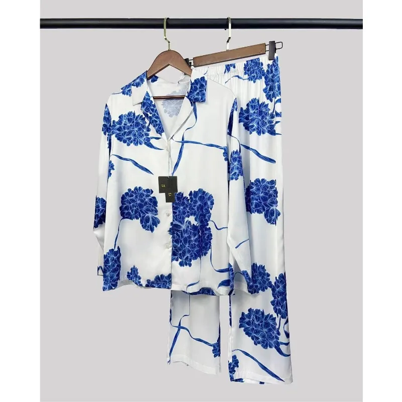 Рисунок 6 - Женская атласная пижама-Гортензия La