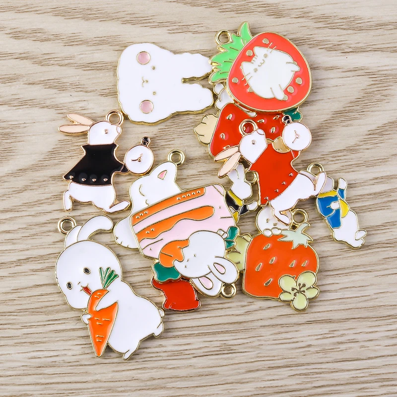 10 stücke Cartoon Emaille Tier Kaninchen Charms für Schmuck Machen Obst Erdbeere Karotte Charms Anhänger für DIY Halsketten Ohrringe