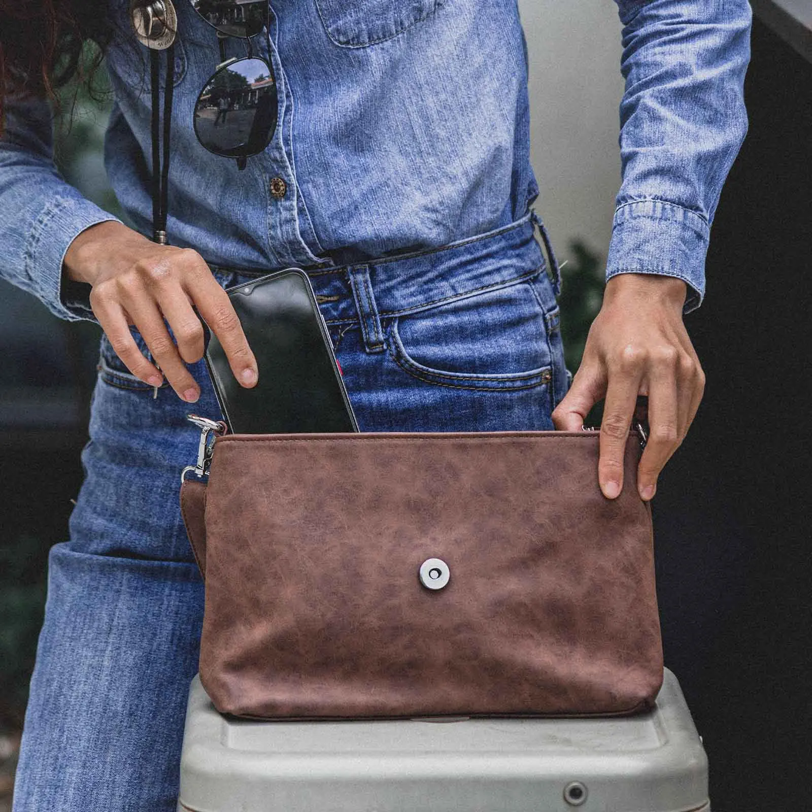 Women Shoulder Bag Celela Western Design Shoulder Bags For Women Vintage Messenger Rivet Tassel Designer Luxury Ethnic Clutch