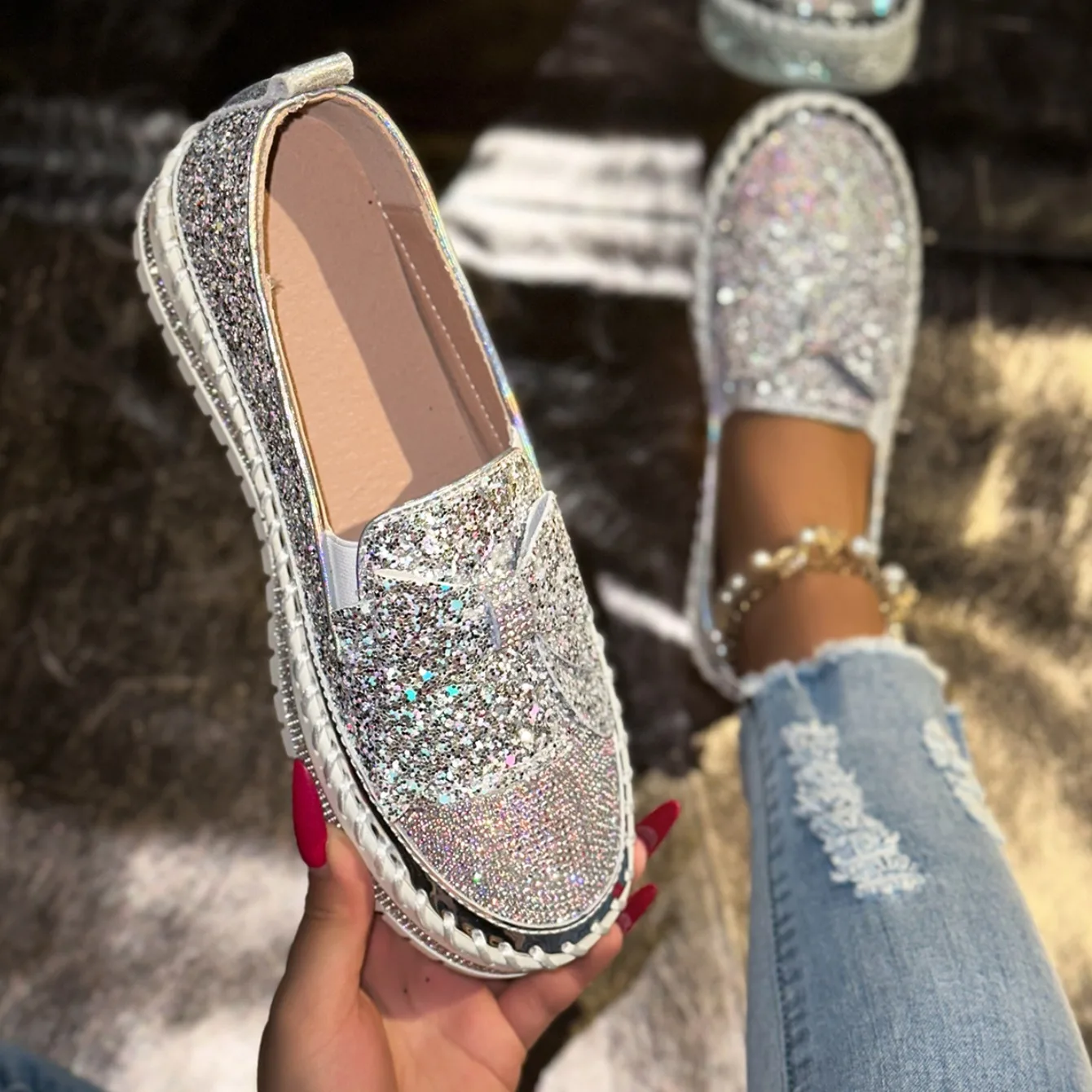 Women Sneakers Fashionable Diamonds - Uniqwear