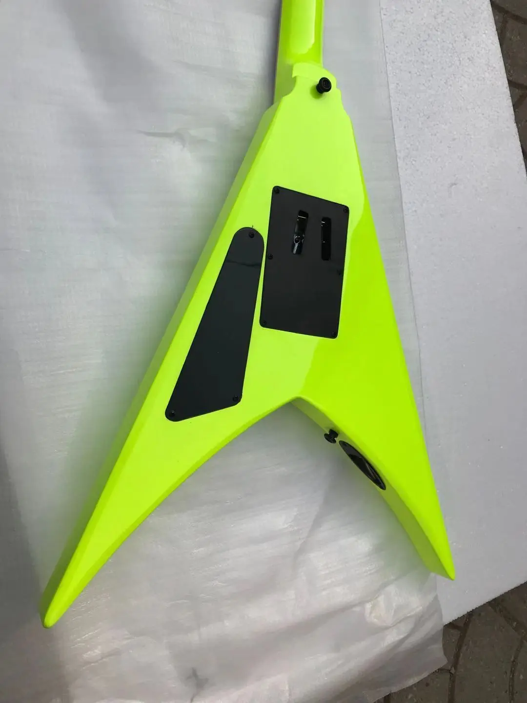 カスタマイズ可能なグリーン蛍光エレキギター,送料無料,vモデル