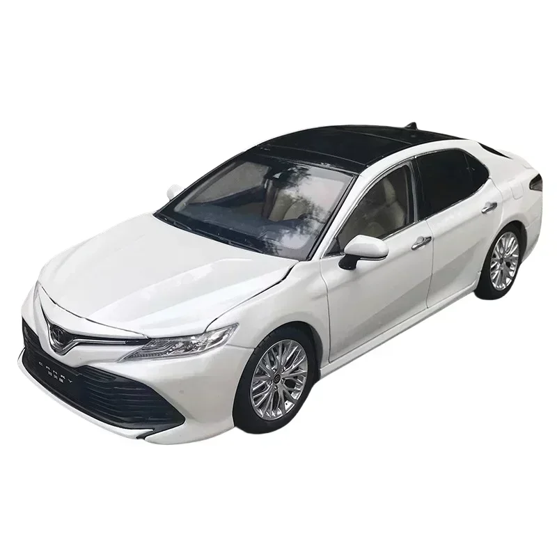 Scale model 1:18 2021 GAC Toyota new eight generation Camry