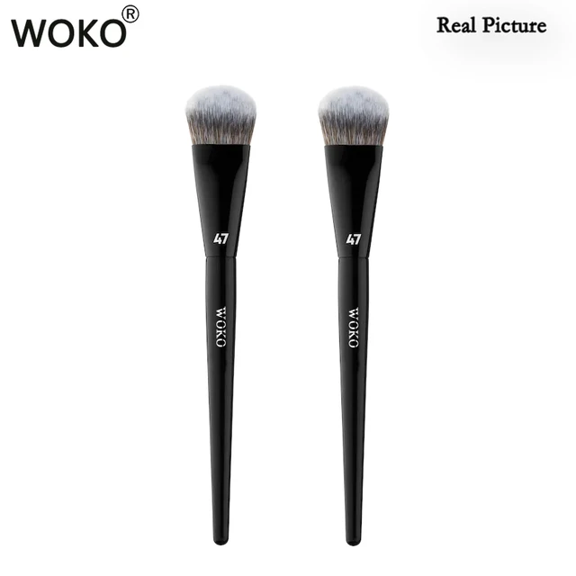 Pro 47 Angle Foundation Brush Synthetic Hair Broom Shape