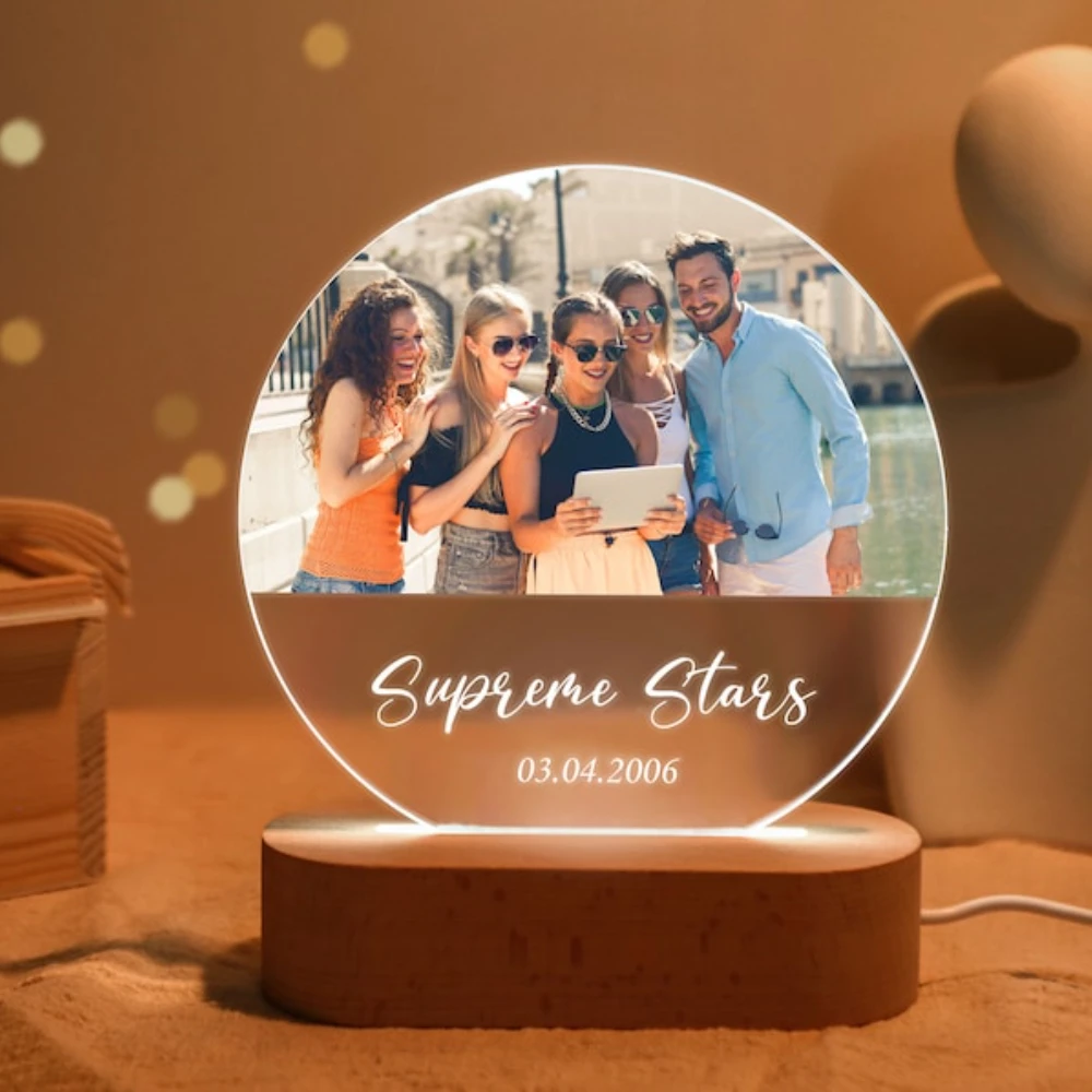 Lampe Photo Personnalisée LED - Cadeau Romantique Anniversaire Couple - Base Bois Gravure