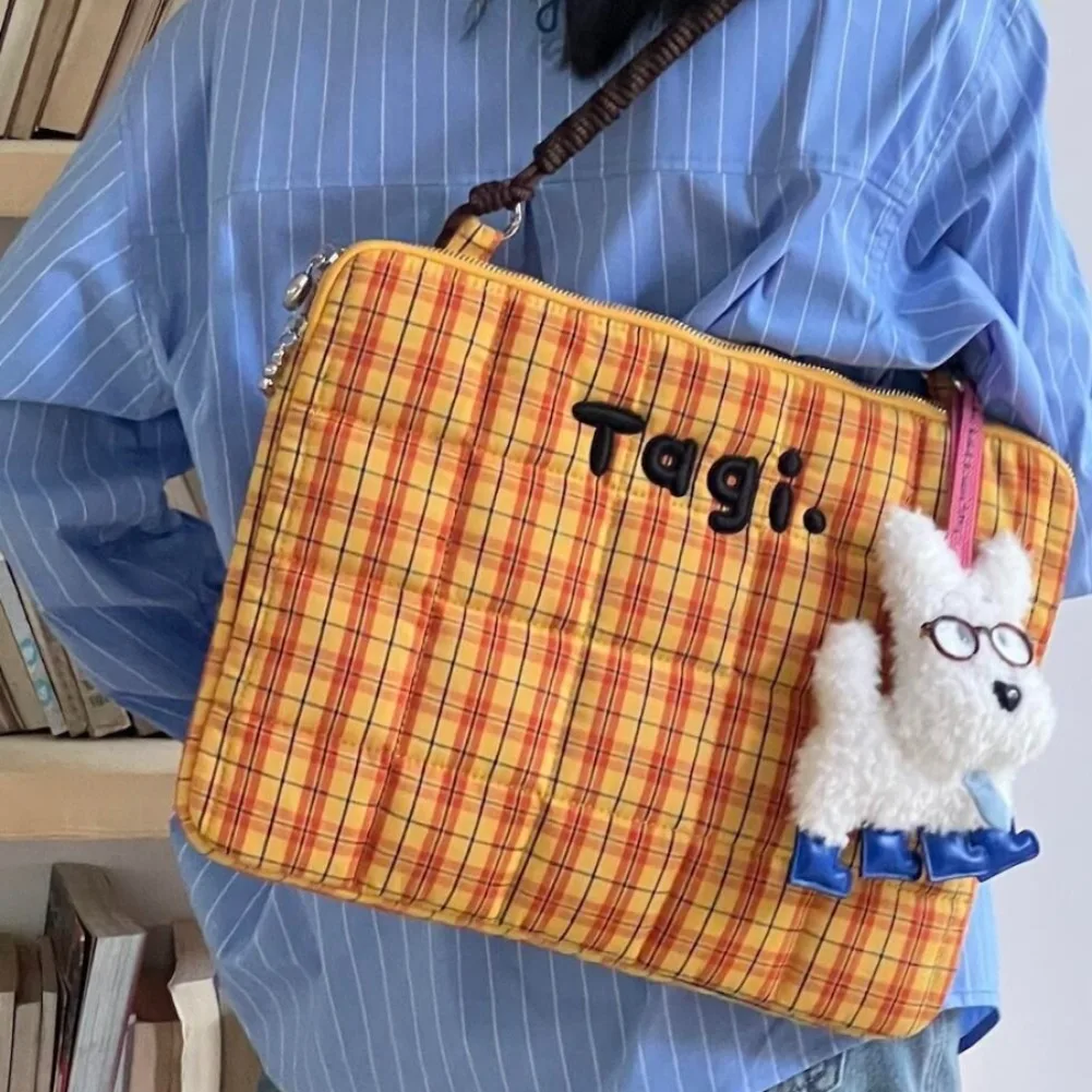 Borsa per Laptop 14 Pollici con Motivo a Quadretti, Borsa a Tracolla con Cuscino Ricamato, Custodia Antiurto per iPad e Macbook - immagine 4