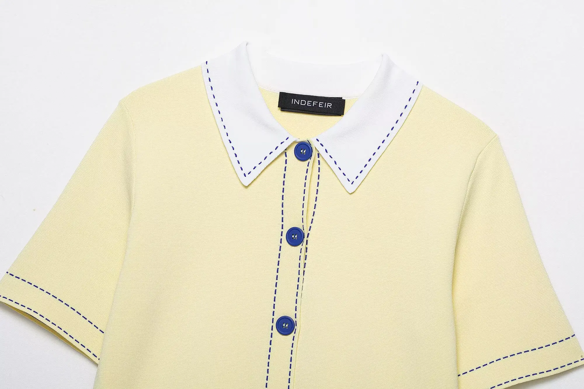 BSAY Süße und modische Herbst-Neue Kollektion 2025, Damen-Poloshirt mit Kragen, Kurzmantel, französischer Duftstil – Detail 4
