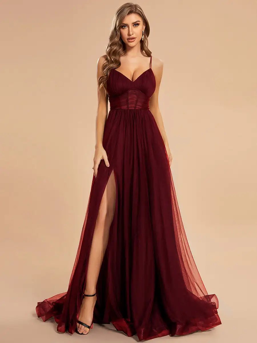 ever-azole-robe-de-soiree-sexy-tulle-transparent-decollete-plongeant-en-v-bretelles-spaghetti-fente-haute-demoiselle-d'honneur-bordeaux-2024