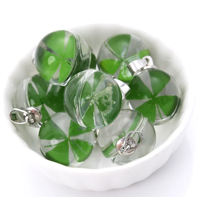 Clover Leaf Beads Glass Beads for Bracelet making 18mm Green Clear