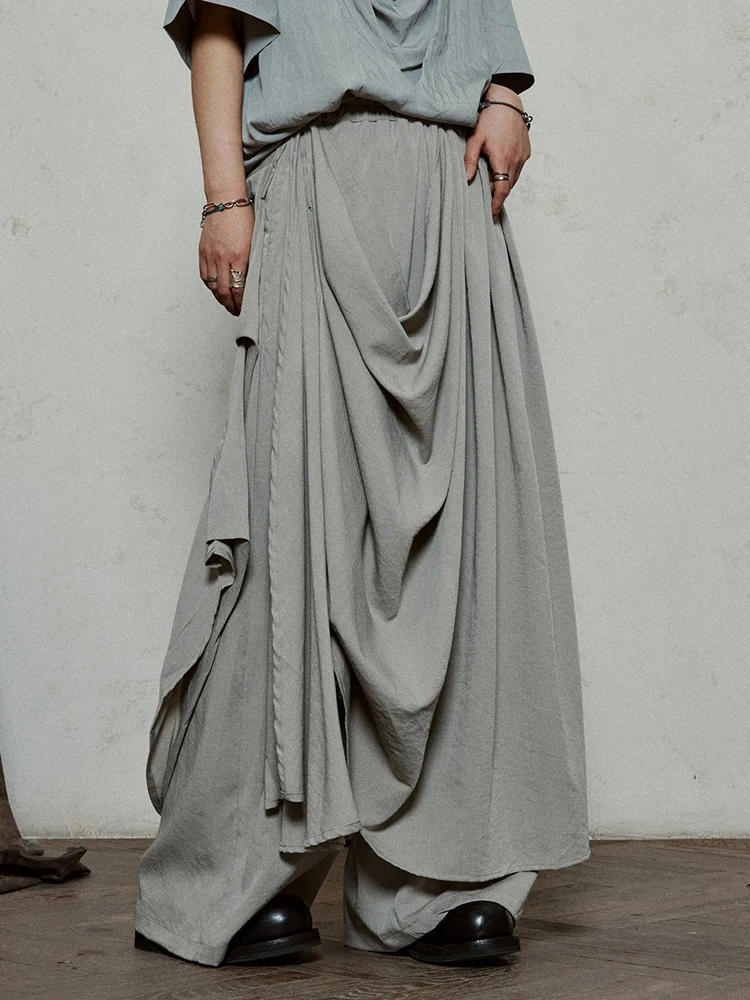 [EAM] High Waist Khaki Gray Irregular Pleated Spliced Long Wide Leg Pants New Trousers Women Fashion Spring Autumn 2026 1DJ1181
