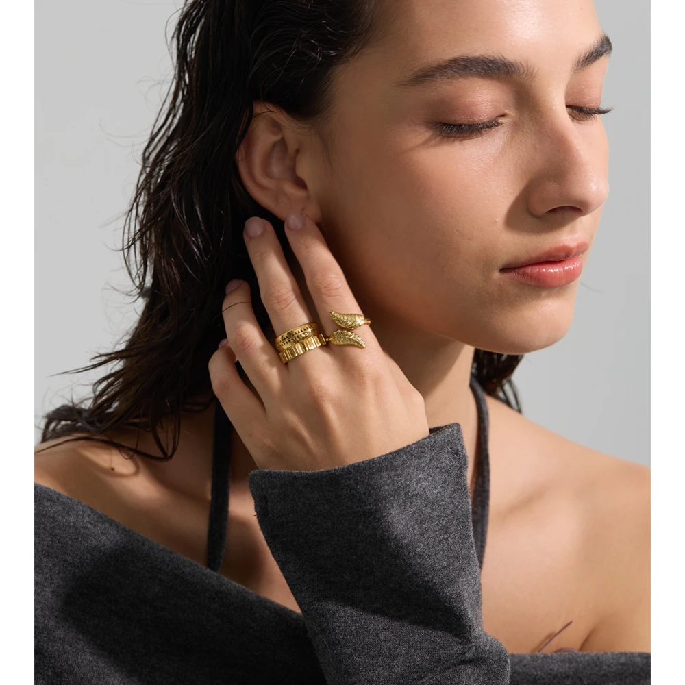 Yhpup Stainless Steel Ring 18K Gold Plated
