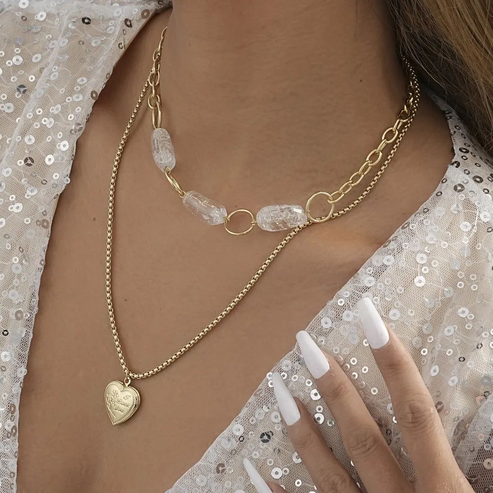 

Transparent crystal stone love pendant necklace for women personalized ladies birthday party gift jewelry wholesale direct sales