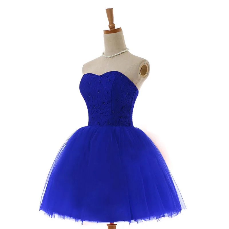 Sweetheart Strapless Lace Beading Cocktail Dresses Tulle A Line Short Party Prom Gowns Mini Homecoming Dresses Graduation Dress