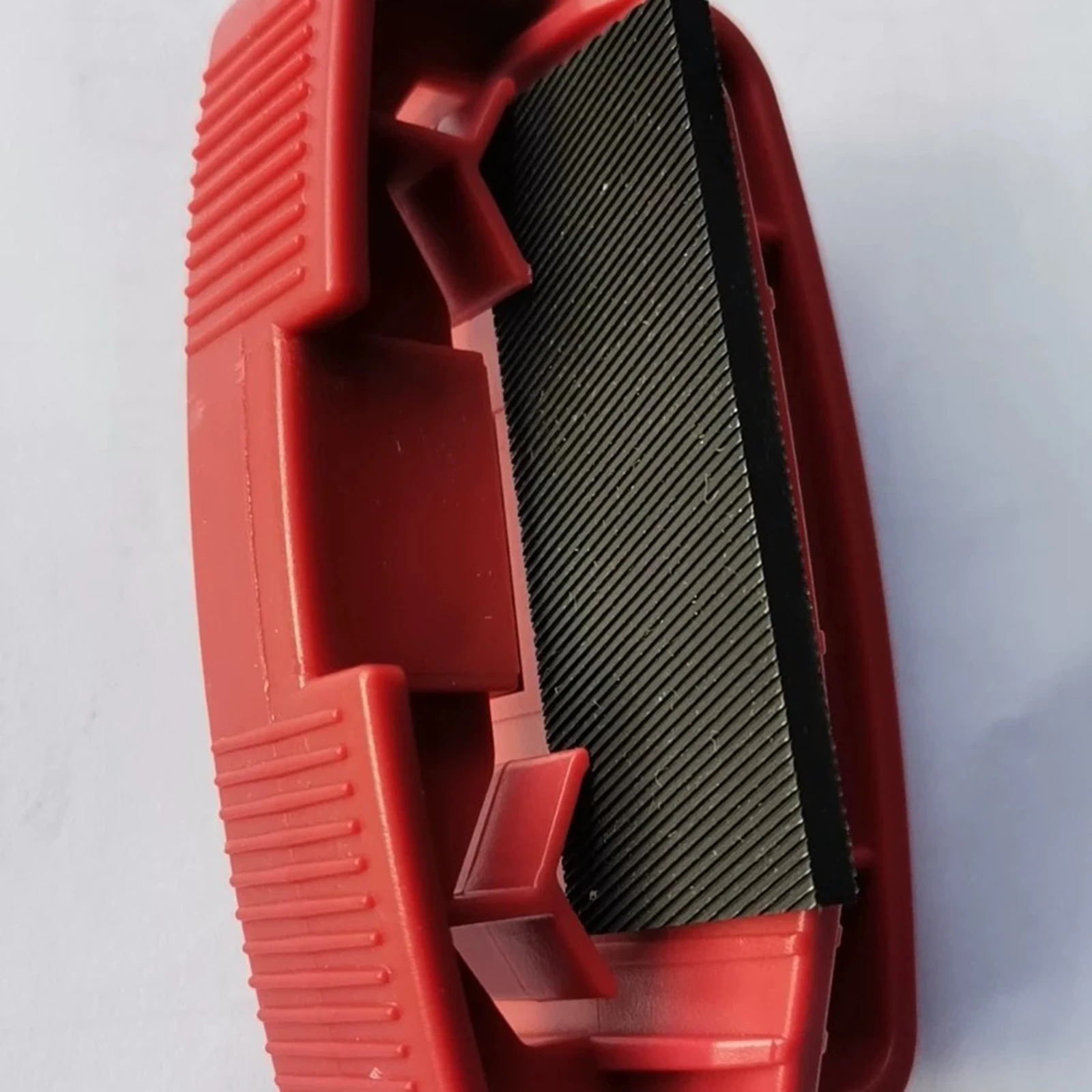 Ski Side Edge Tuner Portable Ski Tuning Equipment for Deburring Rust Removal Ski Edge Diamond File Maintenance Tools 3