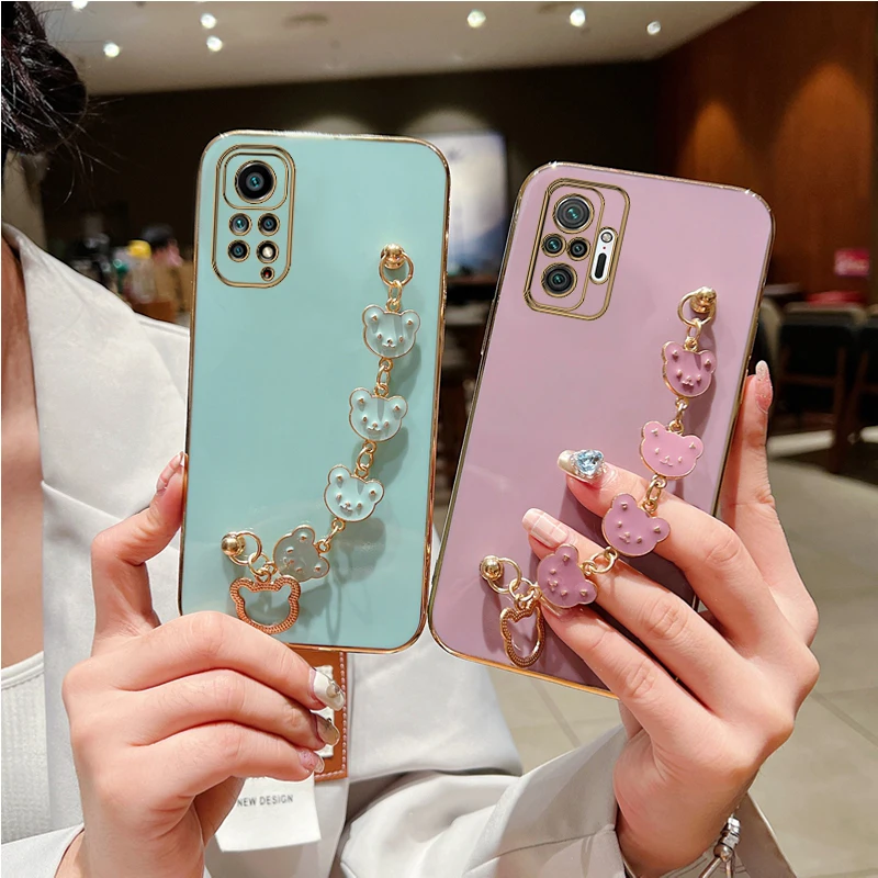 Coque de téléphone plaquée avec support de Bracelet ours, étui avec chaîne de poignet pour Xiaomi Note 11 8 12 10 Pro Max 8T 11s 7 Redmi 9 9A 9T 9C_voghion.com