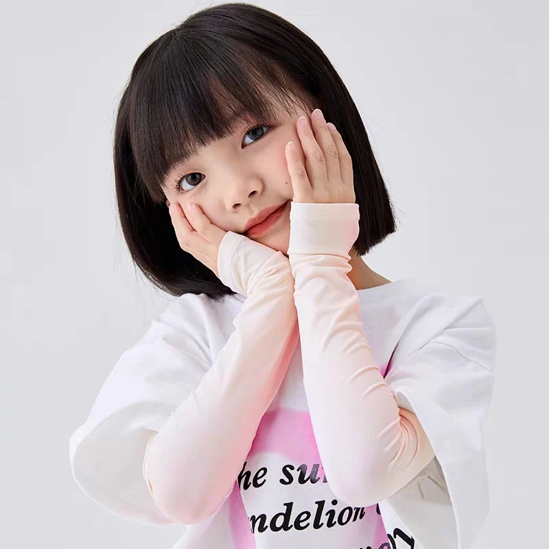 Summer Kids Ice Silk Sun Protective Solid Sleeve Cover Sun UV50 Protection for Girls Boys Arm Warmer Half Finger Cycling Running