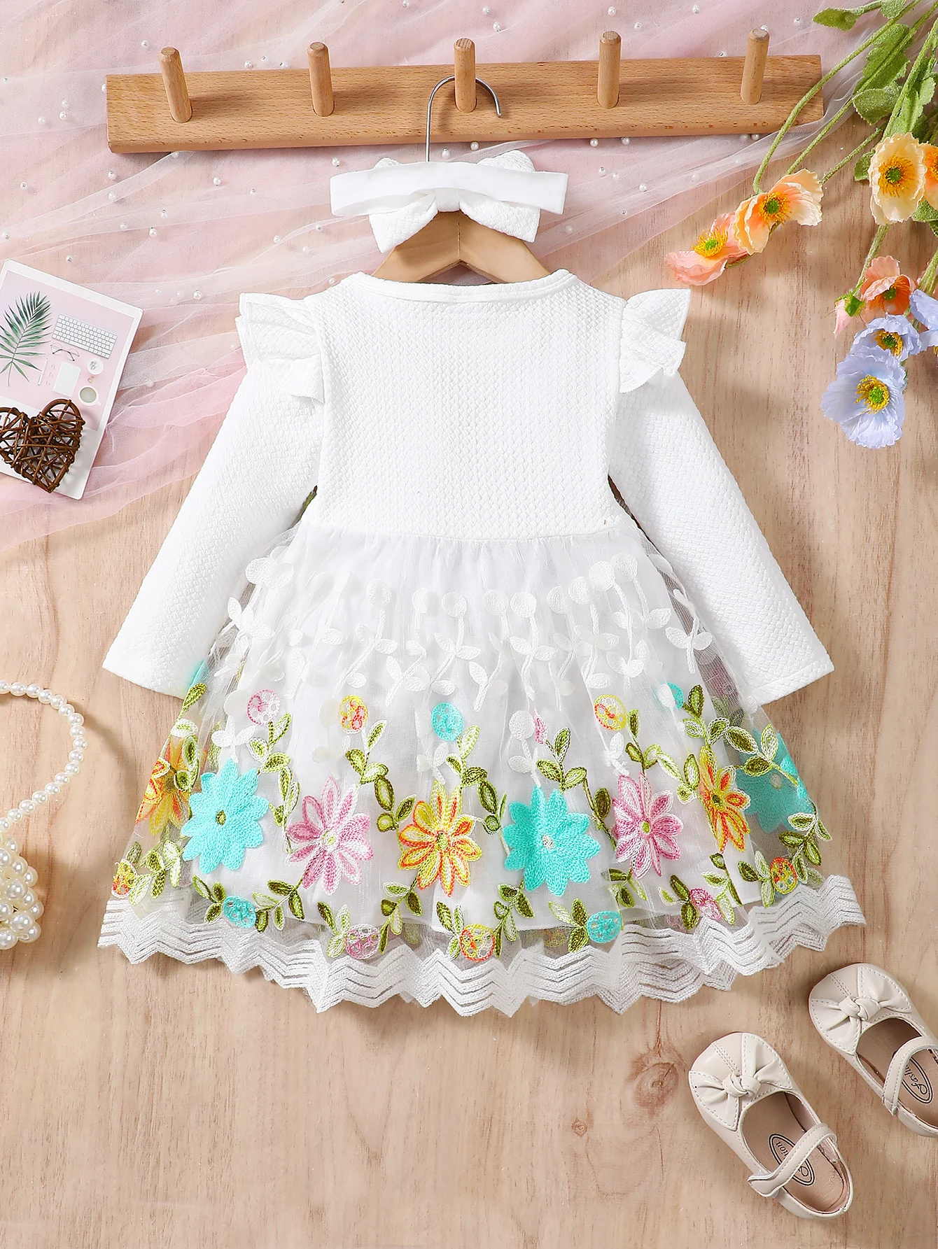 Infant Girl Long Sleeve Dress Detail