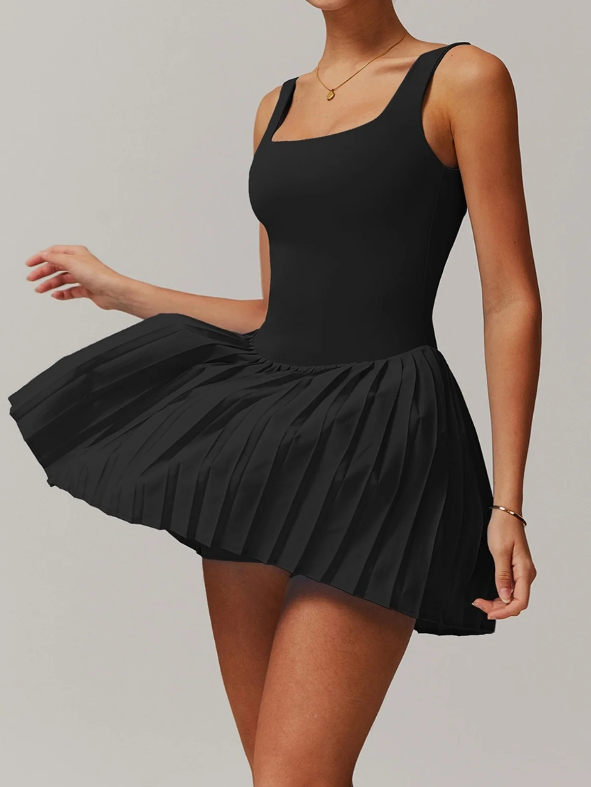 Fake Two Piece Tennis Dresses Women Sleeveless Soft High Stretchy Fitness Pocket Skorts Pleated Yoga Skirt with Chest Pads&Short