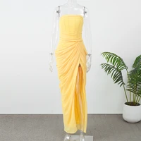 Robe plissée élégante sans bretelles jaune pour femme, chic, sans manches, cintrée à la taille, fendue, longue, pour soirée, collection 2026 6