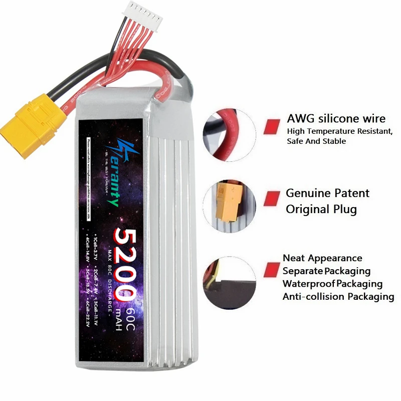 Batterie LiPo 5200mAh 22.2V 6S posée à côté d'un quadcopter RC pour comparaison de taille.