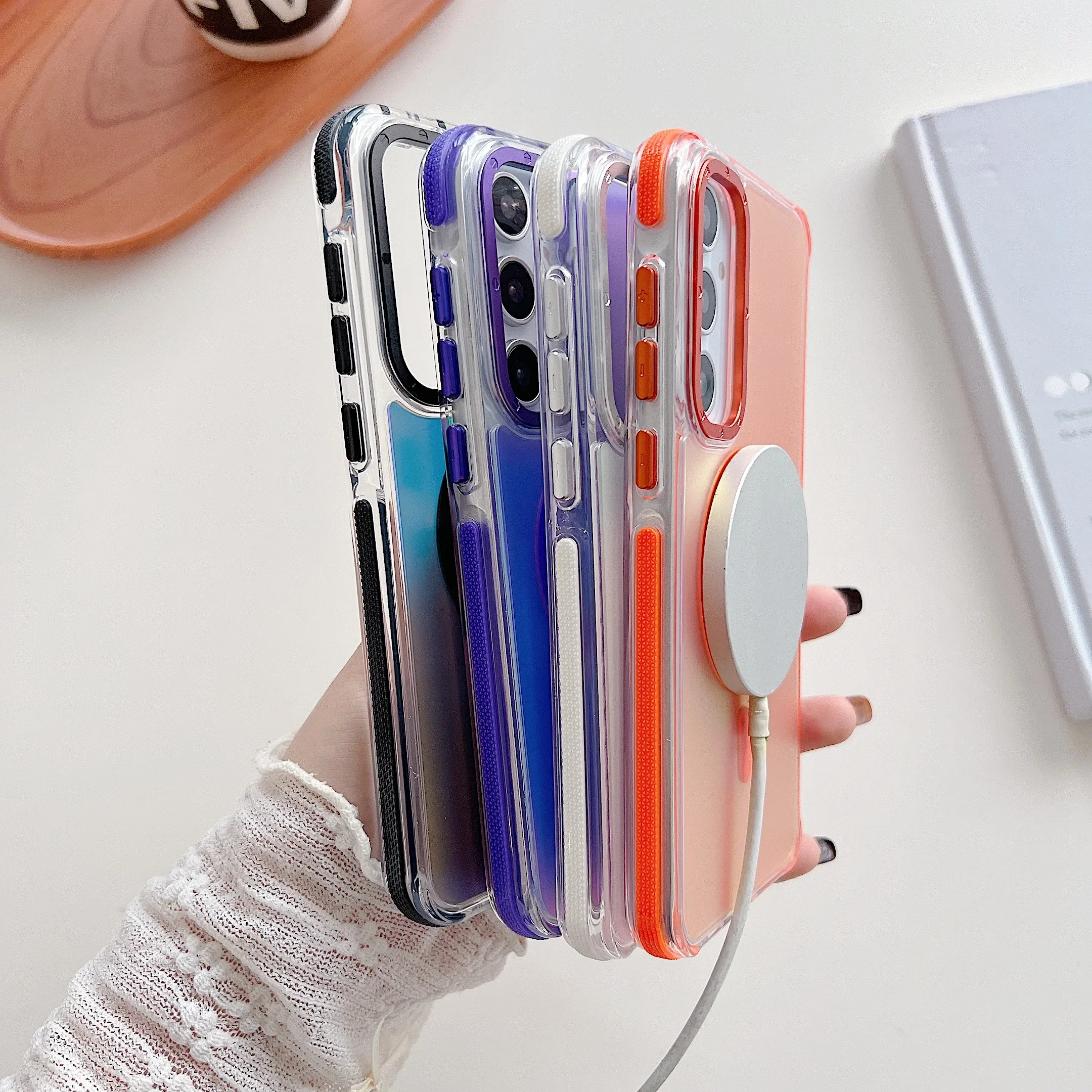 Aurora Magnetic Phone Case with Wireless Charging Capability