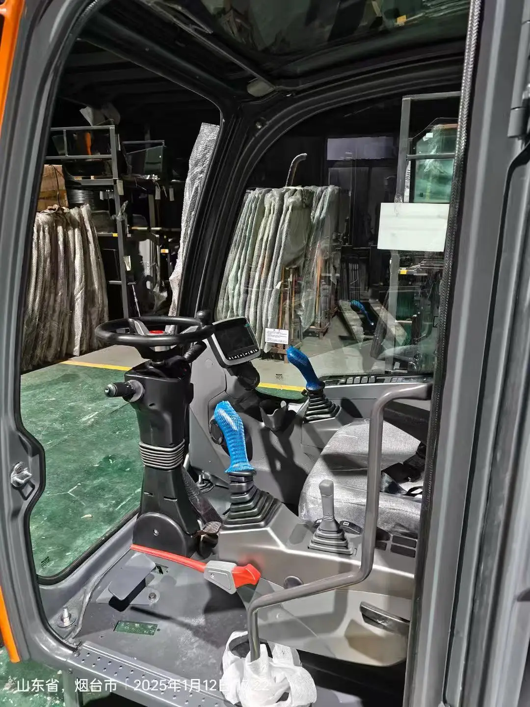Customizable Genuine Doosan OEM Excavator Seat - Ergonomic