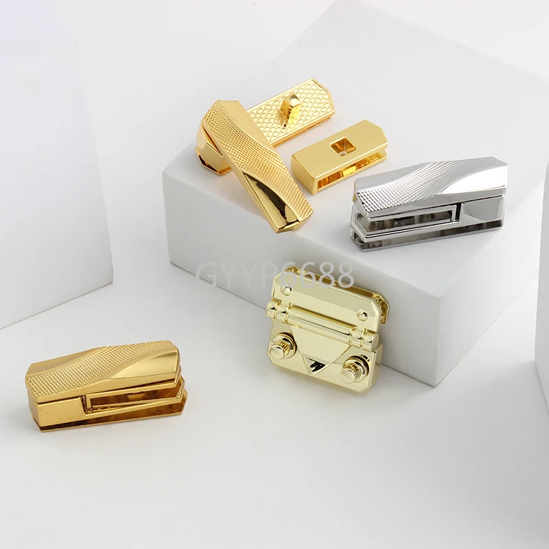 2-5-20Sets Moon,Cat Shape Metal Press Lock Turn Locks For Luggage Bags Handbag Purse Clasp Closure Custom Twist Lock Accessories