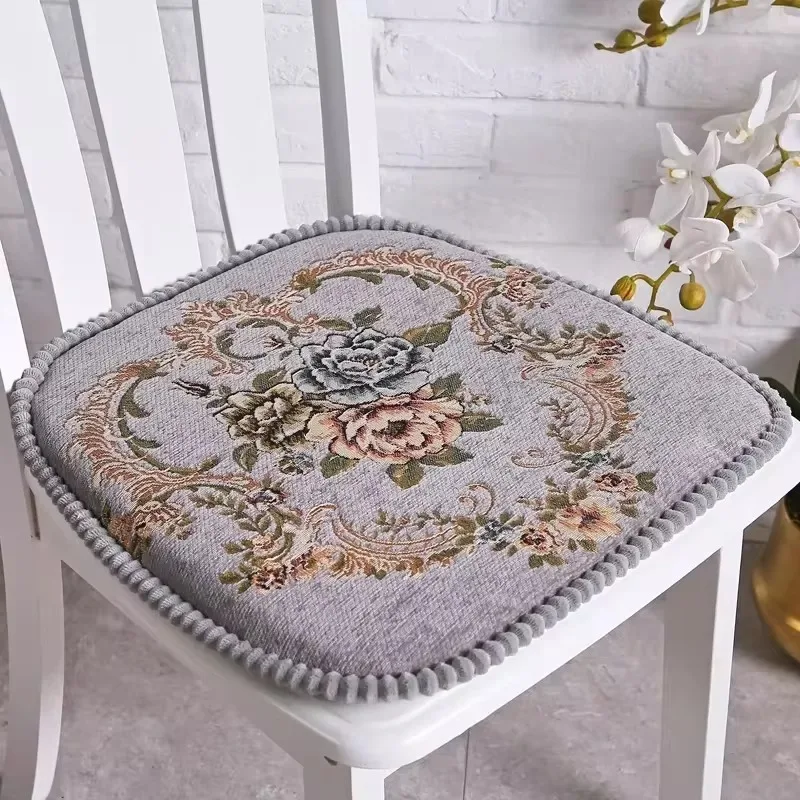 European  Beautiful Seat Cushion Non-Slip Pad with Memory Foam for Dining Chair Seat Cushions with Strips Comfort Durable 3