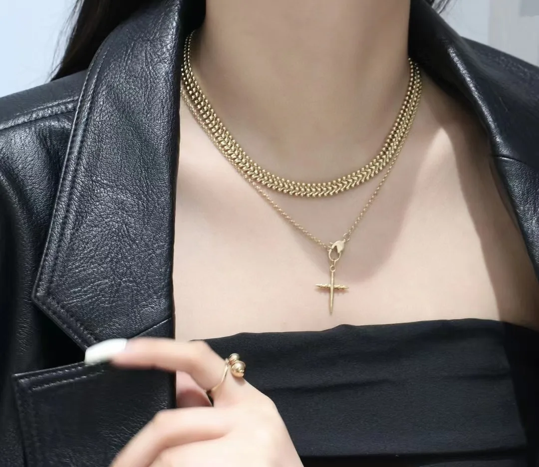 Рисунок 5 - Женское Ожерелье из 18-каратного золота IFASHION 100%