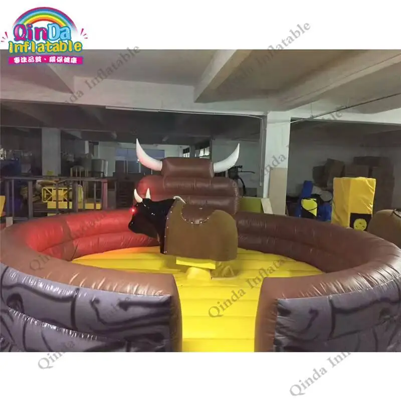 상업용 어린이 및 성인 야외 스릴 넘치는 풍선 게임 기계식 황소 판매 로데오 라이드 불 스포츠 게임