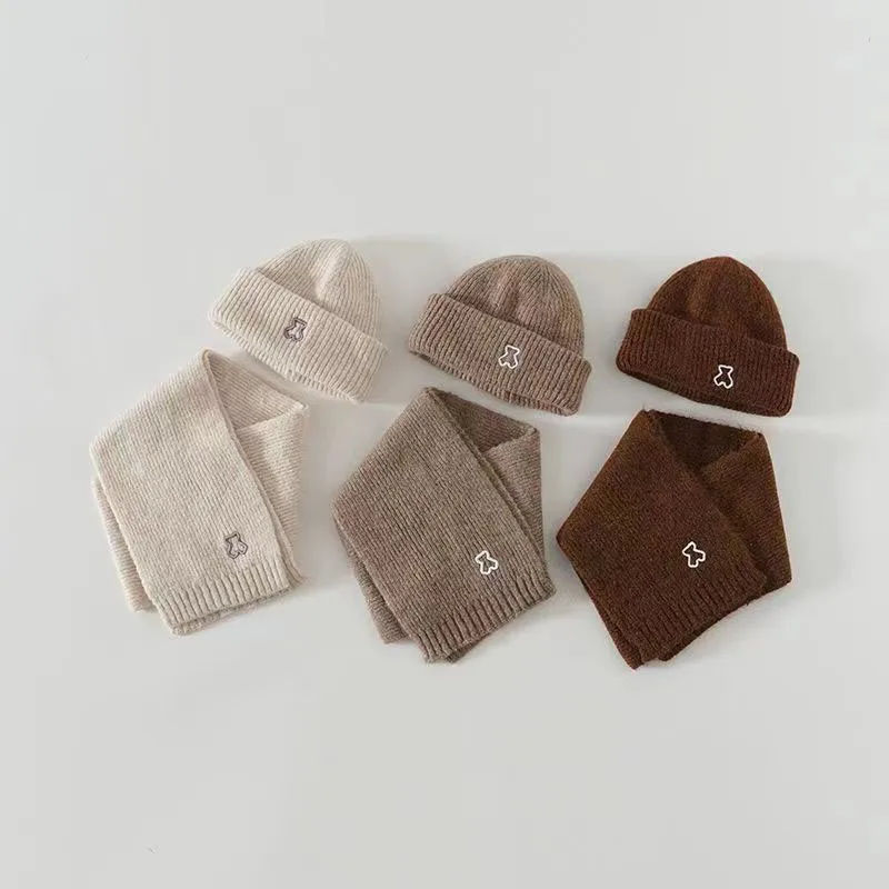 Letter Baby Hat Scarf Set Winter Korean Thick Warm Boy Girl Knit Pullover Hats Neck Cover Outdoor Kids Windproof Neckerchief