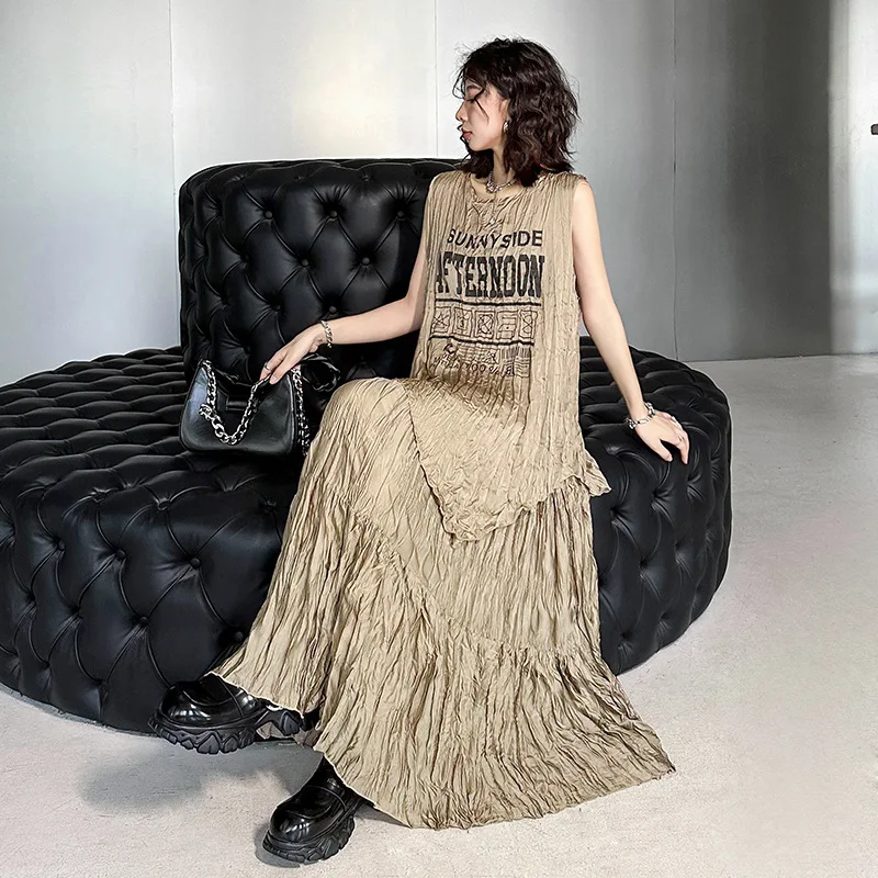 

Women's Vintage Port Wind Pleated Two Piece Set, Irregular Tank Top, Casual Loose Vacation, High Street Waist, A-line Skirt, Sum