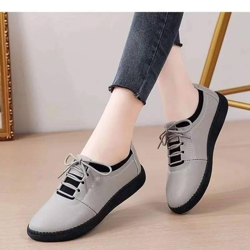 Women Casual Shoes 2023 Spring New Vintage Lace Up Soft Soled Non Slip Women Flats Oxford Shoes Soft Leather Woman Sports Shoes 5