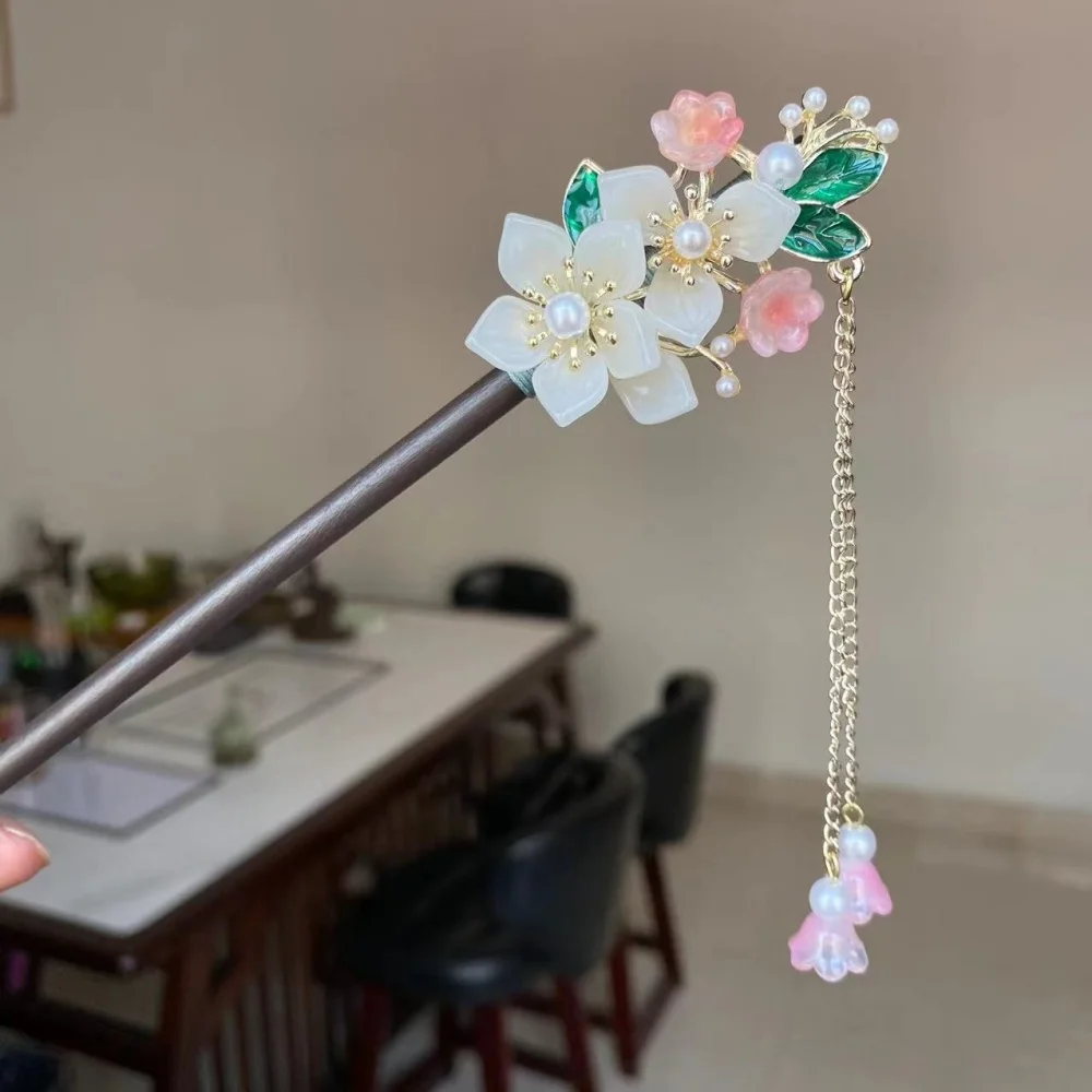 Vintage-Haarnadeln aus Holz für Damen und Mädchen, handgefertigte luxuriöse Blumen-Haarstäbchen für Hochsteckfrisuren, Hochzeiten und Partys, Haar-Accessoires. – Detail 15