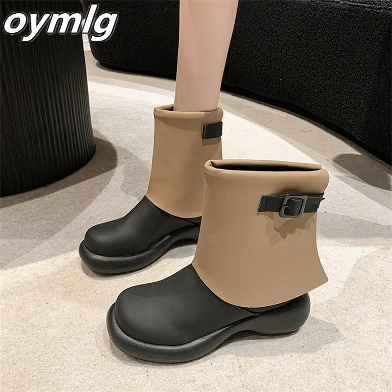 2023 Autumn/Winter New Round Head Back Zipper Flapped Women's Short Boot Fashion Knight Boot Mid Sleeve heels women