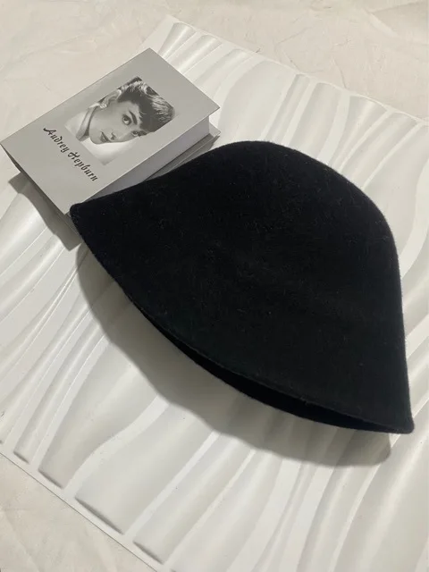 Unisex koreanischer Fischerhut aus Wolle, hochwertiger, warmer Winter-Mode-Bucket-Hat für Erwachsene – Detail 3