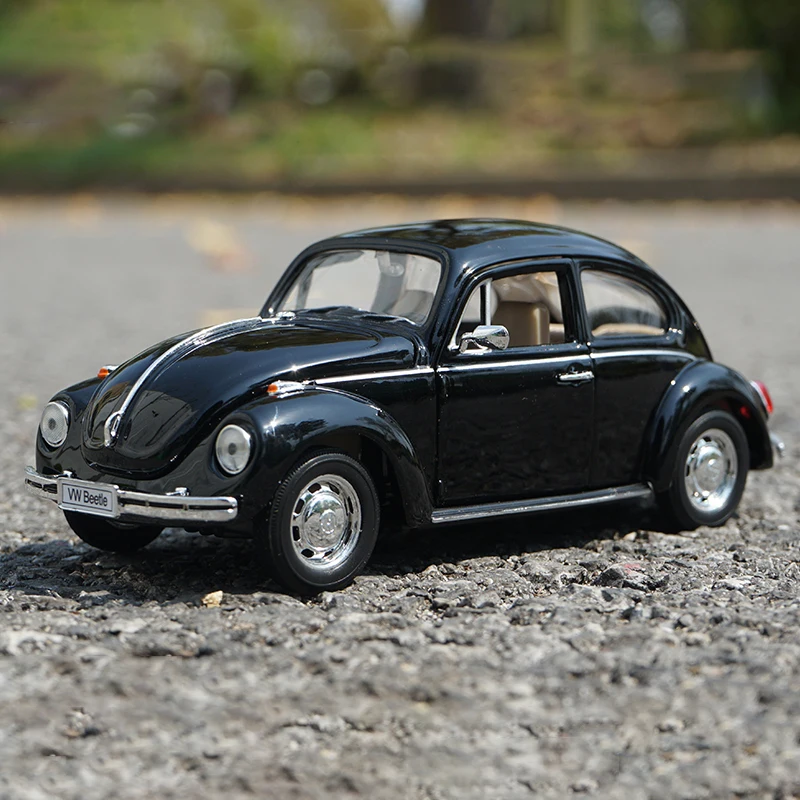 

WELLY 1:24 VW Beetle Alloy Car Diecasts & Toy Vehicles Car Model Miniature Scale Model Car Toys For Children Collect Ornament