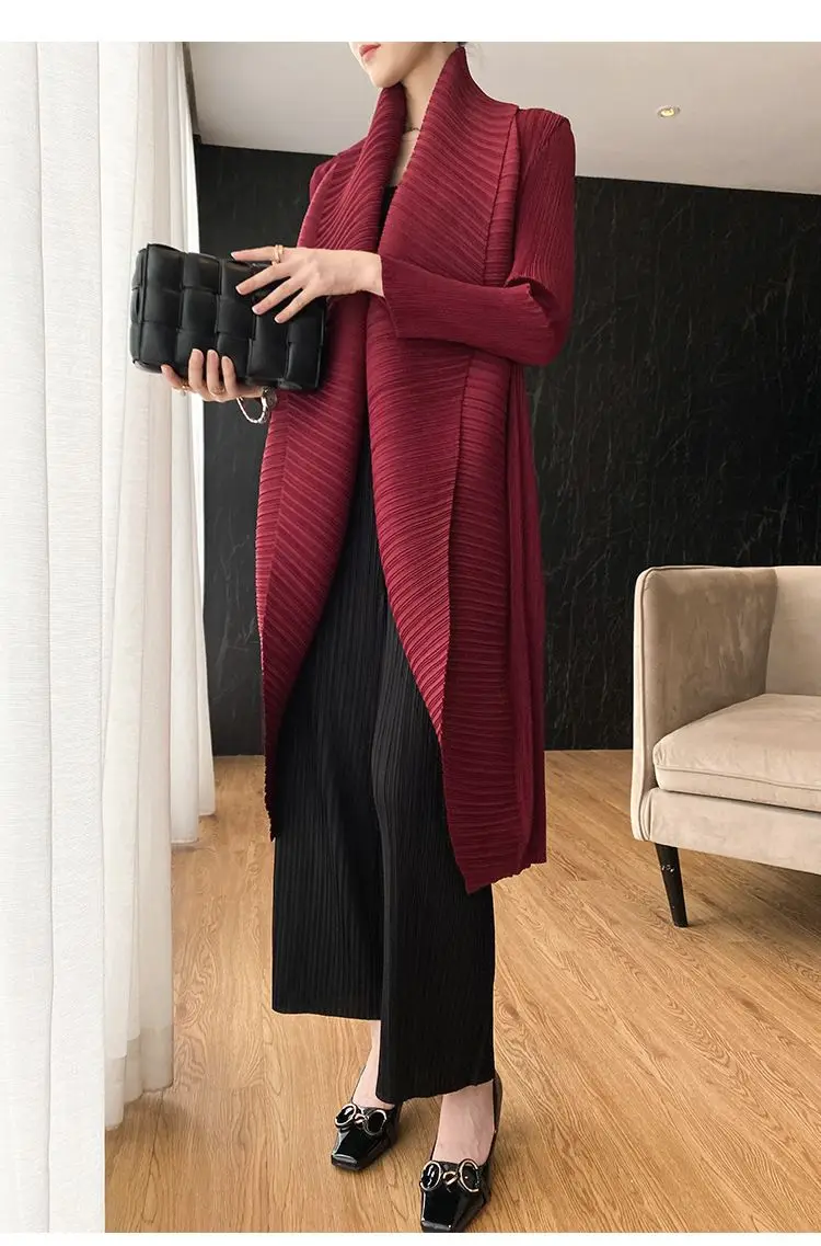 Luxury Pleated Coat New Turn Down Collar Long Sleeve Mid-length Trench Coat Oversized Windbreaker Cardigan High-end Chic Jackets